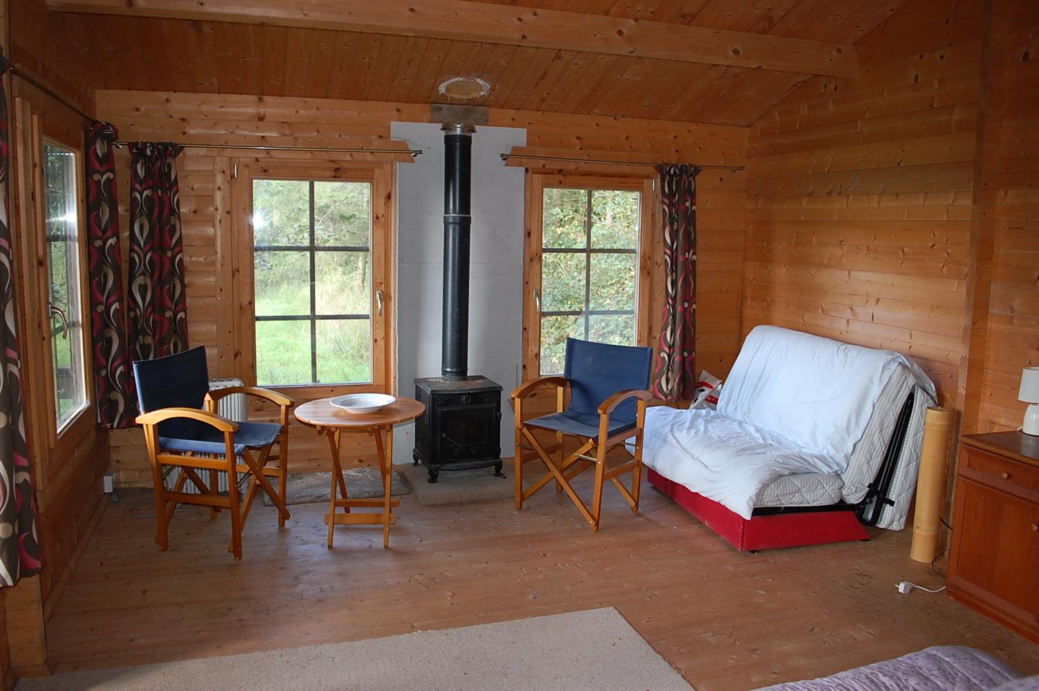 ANOTHER ROOM ASPECT